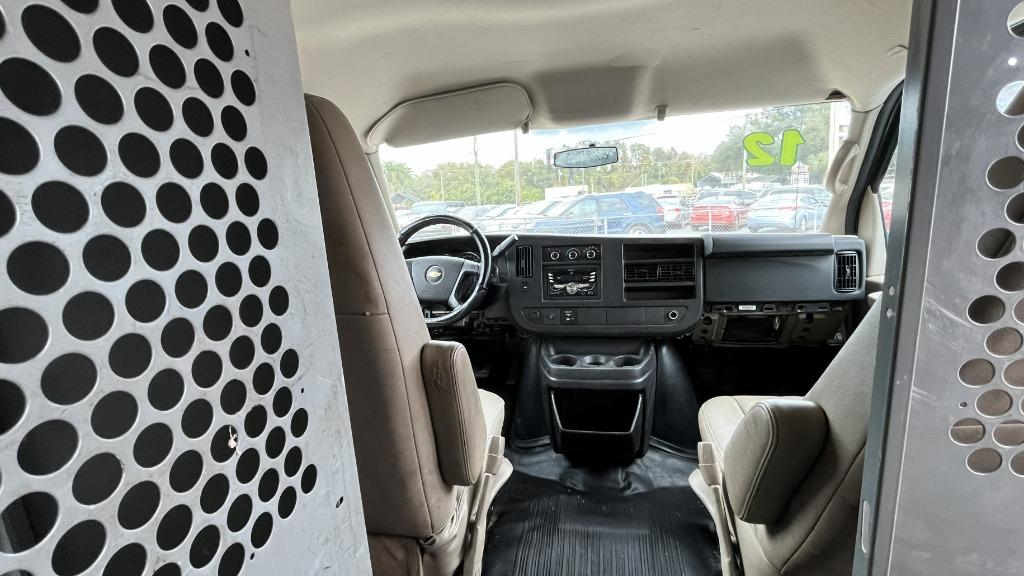 2012 Chevrolet Express Cargo Work Van - Photo 20