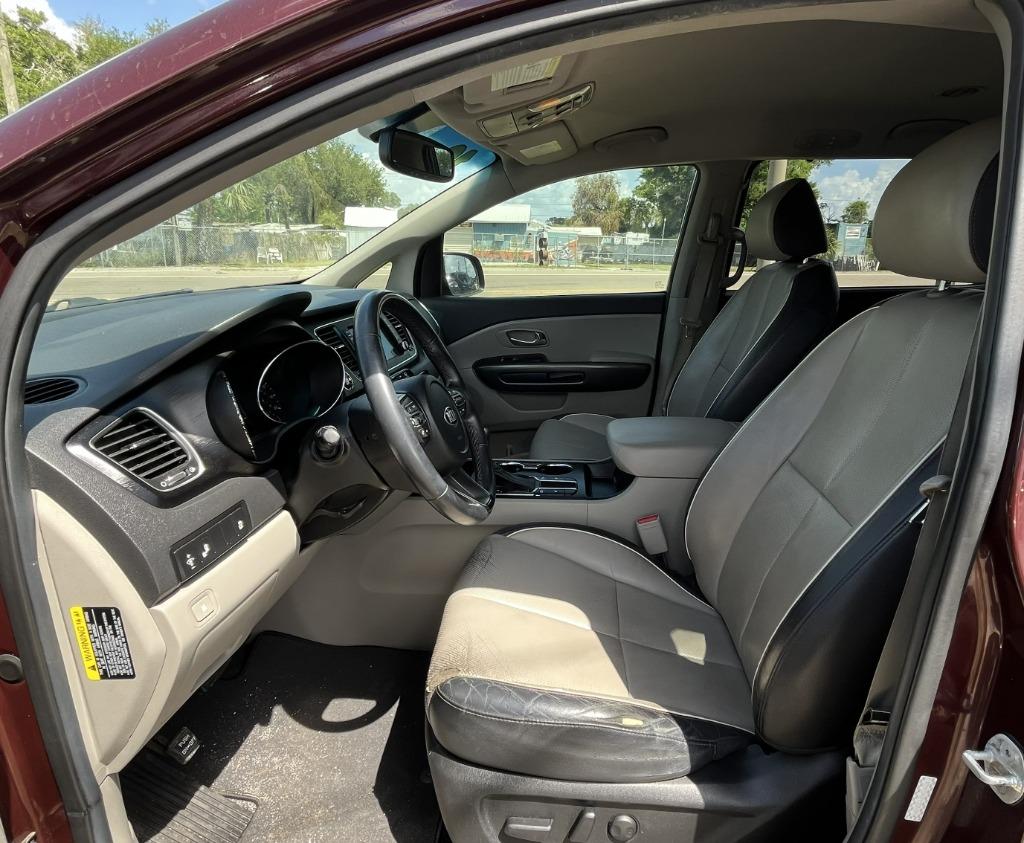 2019 Kia Sedona EX - Photo 8