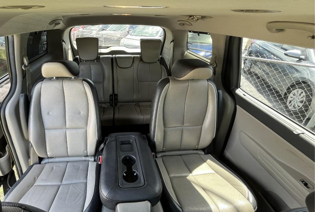 2019 Kia Sedona EX - Photo 24