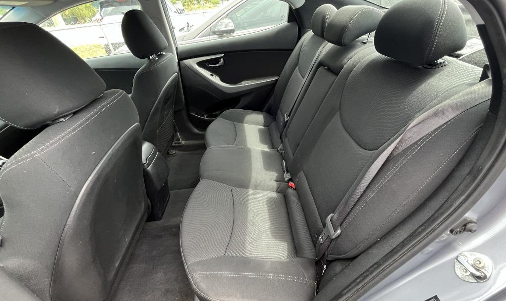 2015 Hyundai Elantra SE - Photo 20