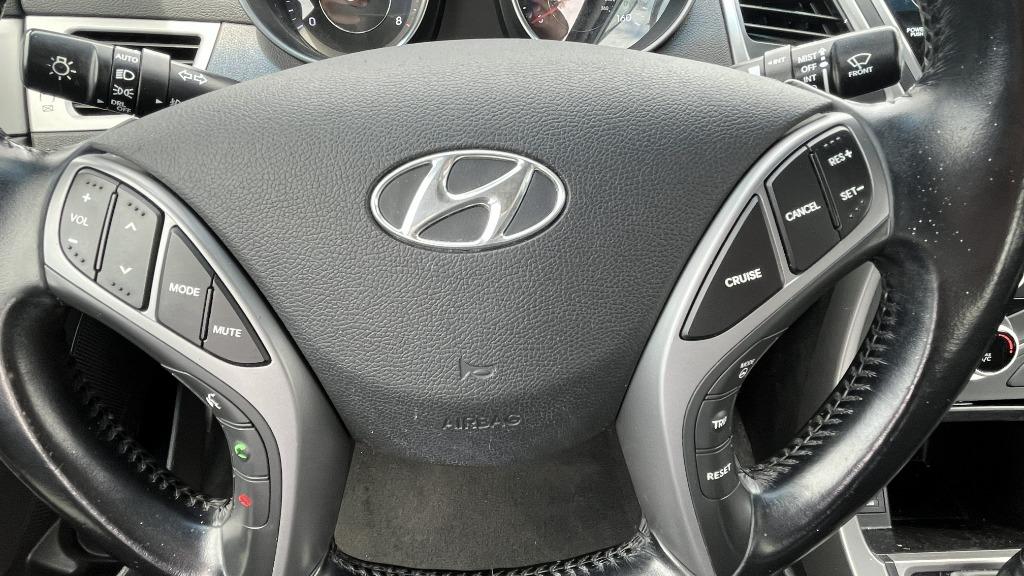 2015 Hyundai Elantra SE - Photo 14