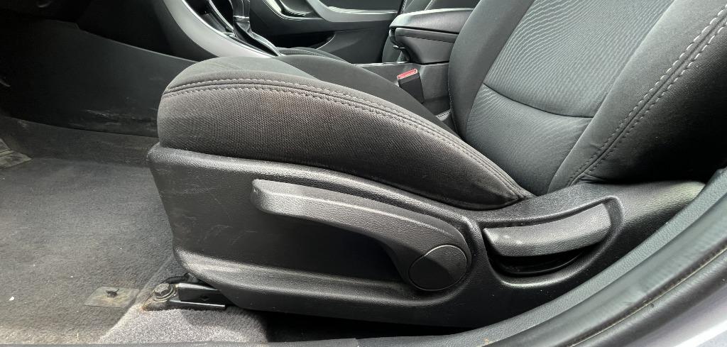 2015 Hyundai Elantra SE - Photo 12
