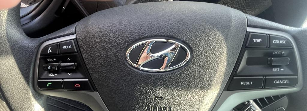 2018 Hyundai Elantra SE - Photo 14