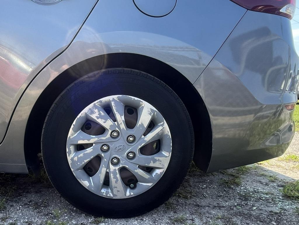 2018 Hyundai Elantra SE - Photo 24
