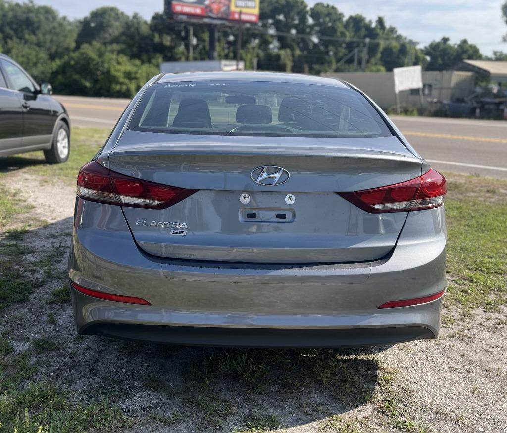 2018 Hyundai Elantra SE - Photo 7