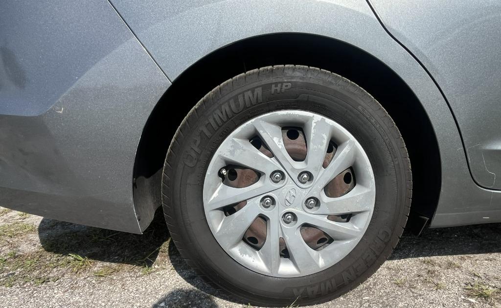 2018 Hyundai Elantra SE - Photo 25